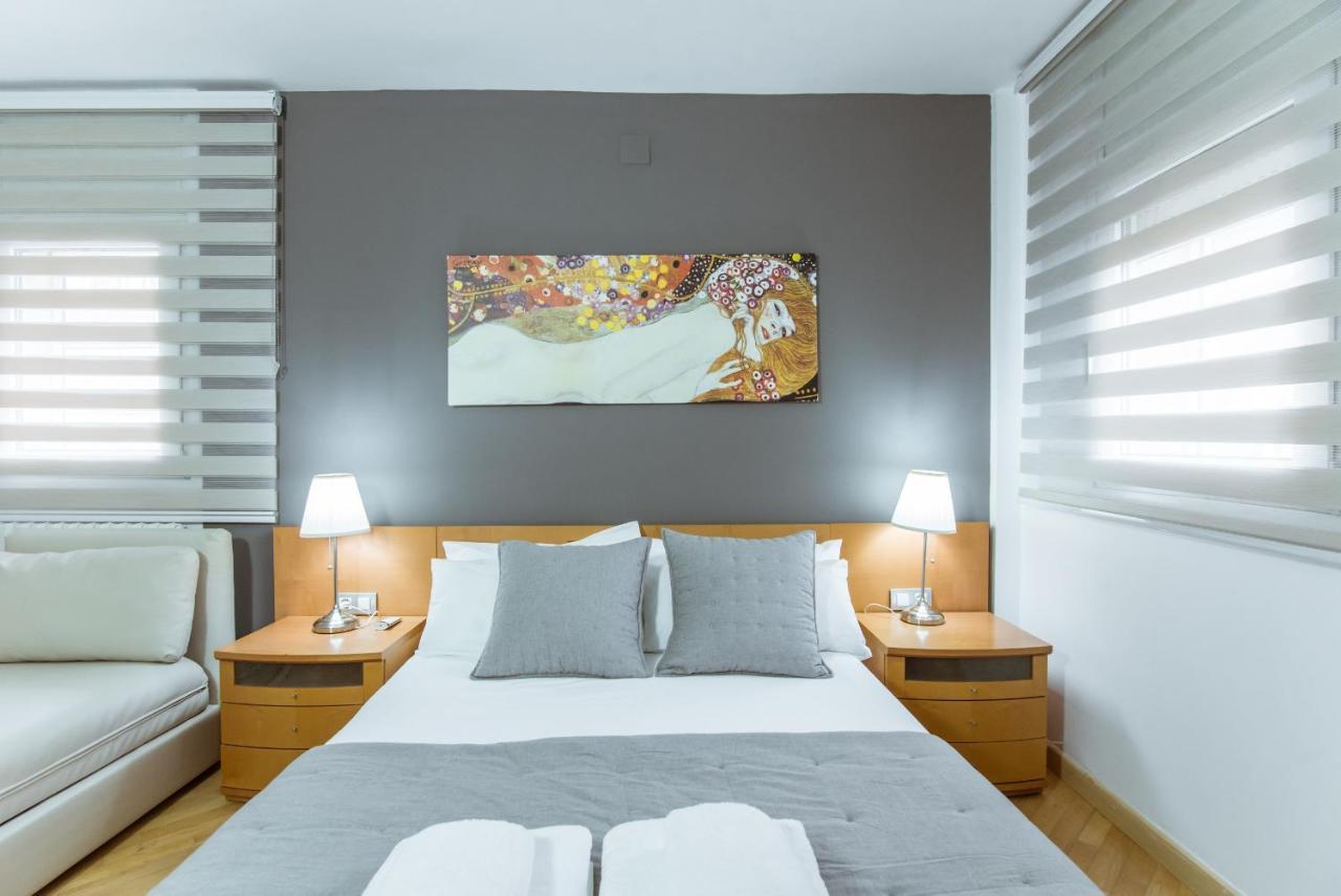Two Bedroom Townhouse Within 10Min Walk From Beach Barcelona Buitenkant foto