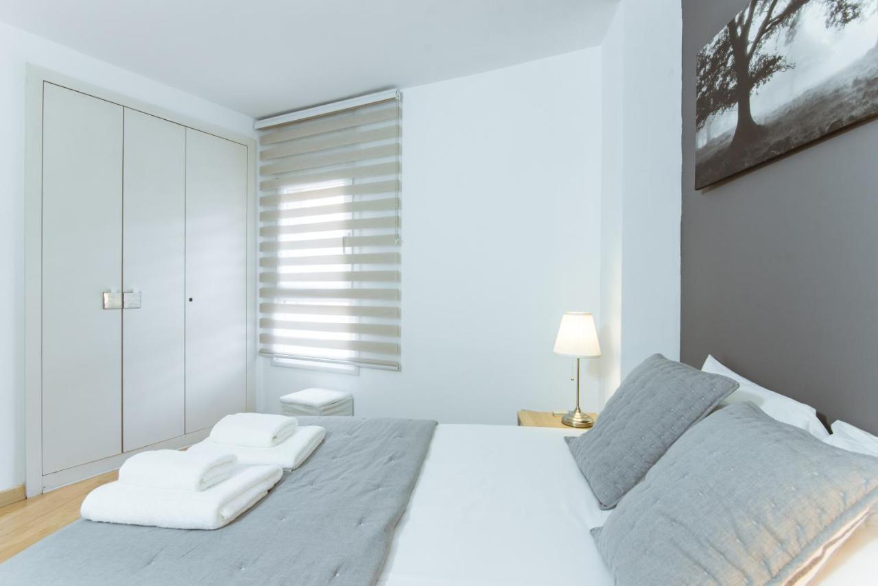 Two Bedroom Townhouse Within 10Min Walk From Beach Barcelona Buitenkant foto