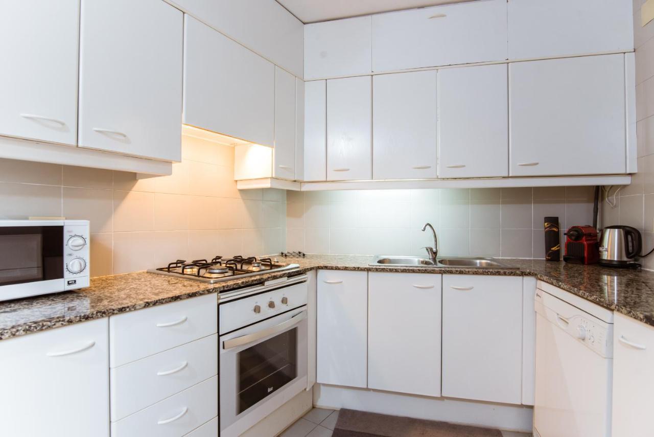 Two Bedroom Townhouse Within 10Min Walk From Beach Barcelona Buitenkant foto